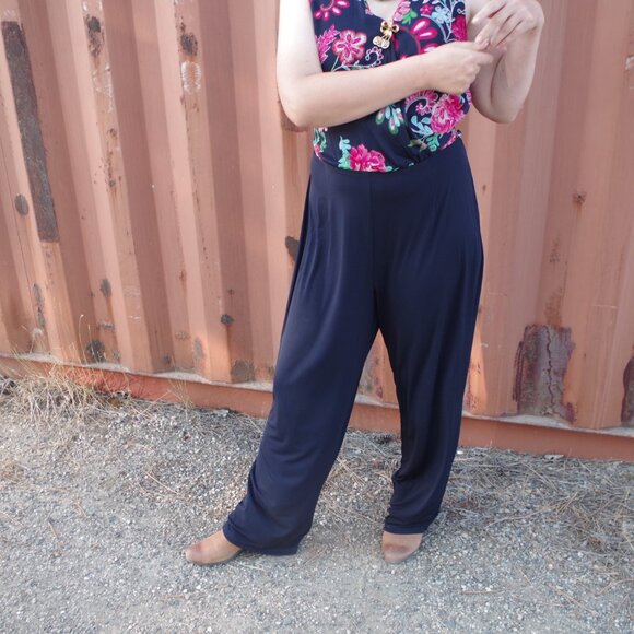 Cute Plus Size Jumper By Enfocus Studio - Picture 10 of 11